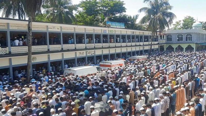 সিলেটে নিহত পাঁচ প্রবাসীর দাফন সম্পন্ন