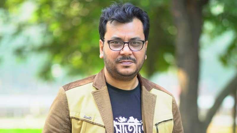 প্রান্তিক মানুষের গল্প বলে যেতে চান খন্দকার সুমন
