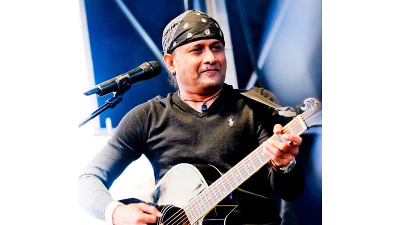 হুমায়ূন আহমেদকে নিয়ে এসআই টুটুলের ‘‌মন’