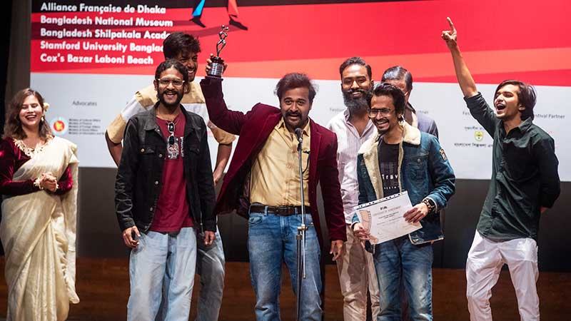 পর্দা নামল ঢাকা আন্তর্জাতিক চলচ্চিত্র উৎসবের