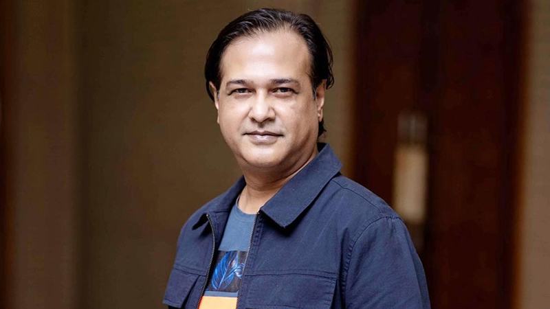 আসিফ আকবরের গাড়িতে গুলির ঘটনায় উদ্বিগ্ন শিল্পীরা