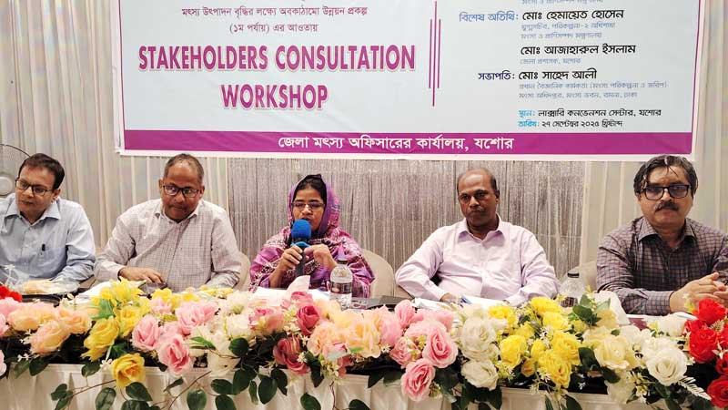 কর্মহীন হয়ে পড়ছে বাঁওড়ের ওপর নির্ভরশীল মৎস্যজীবীরা