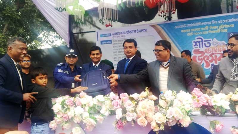 পঞ্চগড়ে শিশুদের নিয়ে শীত আনন্দ উৎসব
