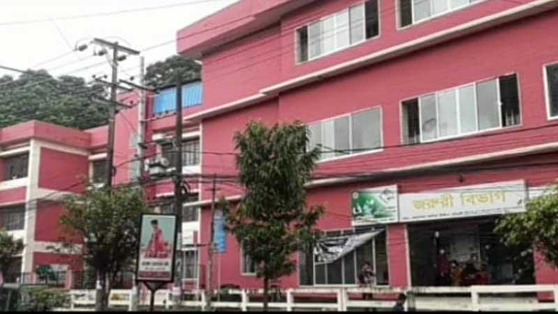 চিকিৎসক সংকটে সাত বছরে রোগী কমেছে ৫২ শতাংশ