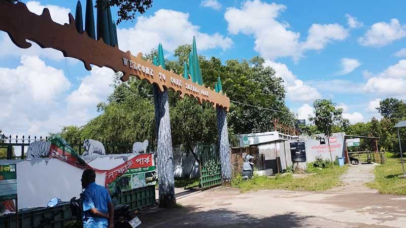 গাজীপুর সাফারি পার্কের শেষ জিরাফটিও মারা গেছে