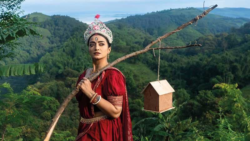 আলোকচিত্রে ‘‌পাহাড়ের নারী শক্তি ও দুর্গা’