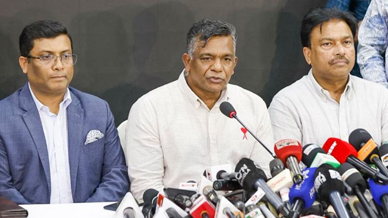 বিনা প্রতিদ্বন্দ্বিতায় বিসিবি সভাপতি বুলবুল, সহসভাপতি ফারুক ও শাখাওয়াত