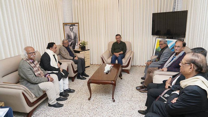 তারেক রহমানের সঙ্গে হিন্দু বৌদ্ধ খ্রিস্টান ঐক্য পরিষদ নেতাদের সাক্ষাৎ