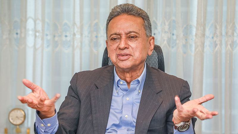 লন্ডনে আমীর খসরু