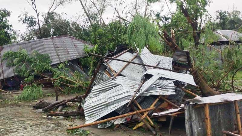 শরতের ঝড়ে উত্তরাঞ্চলে বিধ্বস্ত আট শতাধিক ঘরবাড়ি