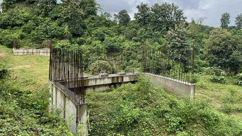 প্রকল্পের মেয়াদ তিন মাস অবশিষ্ট থাকলেও অর্ধেক কাজই বাকি