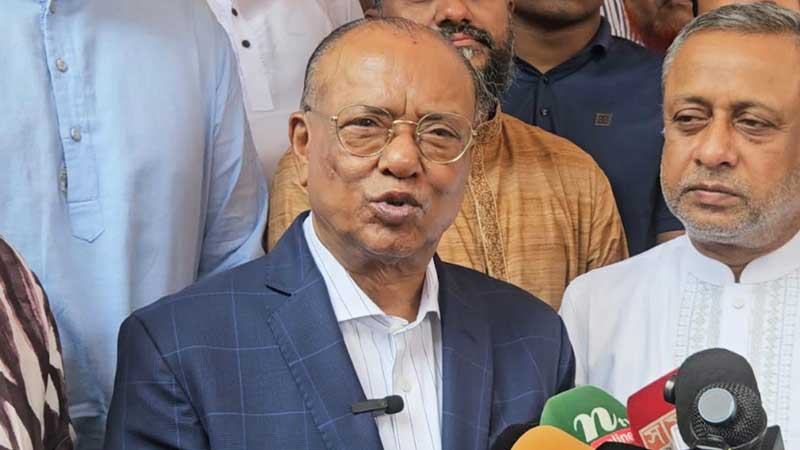 দূষণে মানুষের আয়ু কমে যাচ্ছে —পরিবেশমন্ত্রী