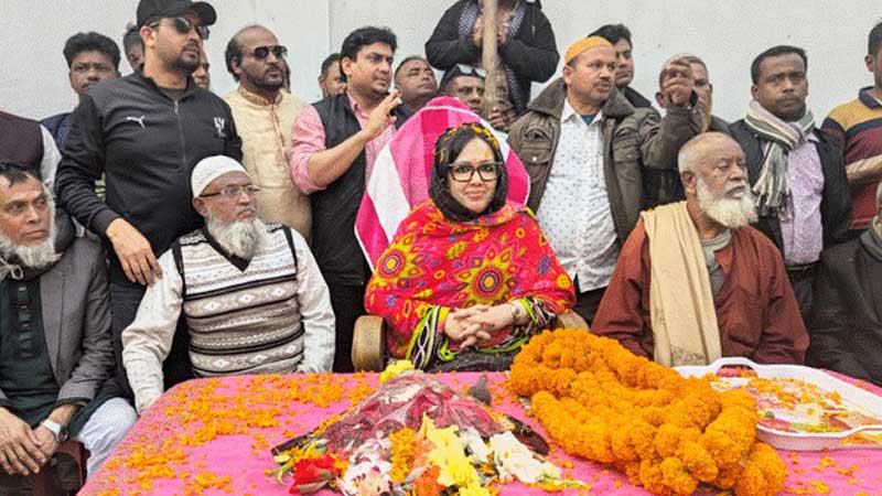 রুমিন ফারহানার বিরুদ্ধে মব সৃষ্টির অভিযোগ, ব্যবস্থা নিতে চিঠি