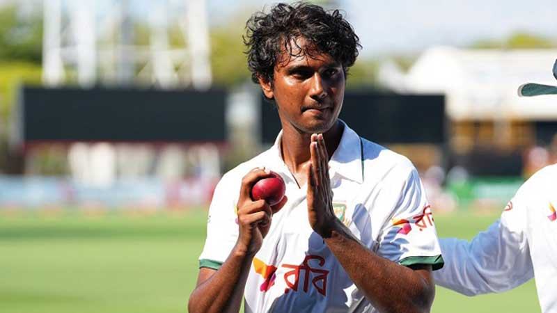 আবুধাবি টেস্টে হাসানের হ্যাটট্রিক, এগিয়ে বাংলাদেশ