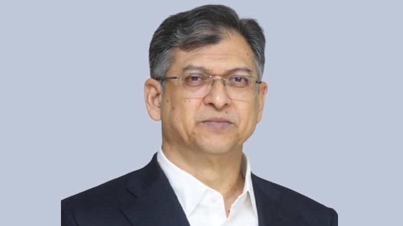 বাংলাদেশের তৈরি পোশাক আমদানি বাড়ানোর আহ্বান স্বরাষ্ট্রমন্ত্রীর