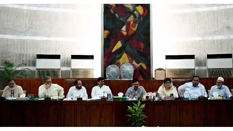 সারের অবৈধ মজুদ ও বিপণনে অনিয়ম রোধে তিন সদস্যের কমিটি
