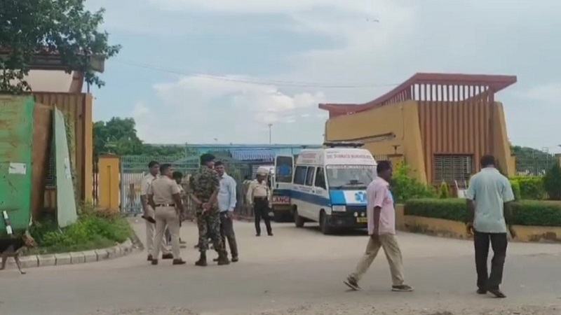 কলকাতার অগ্নিকাণ্ডে নিহত ৫ বাংলাদেশীর মরদেহ পেট্রাপোলে পৌঁছেছে