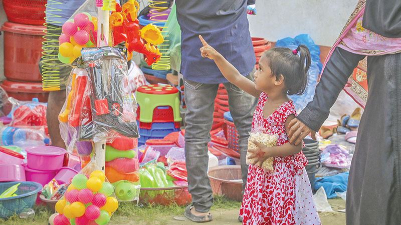 গ্রামের সাপ্তাহিক হাটই পহেলা বৈশাখে রূপ নিত এক প্রাণবন্ত মেলায়