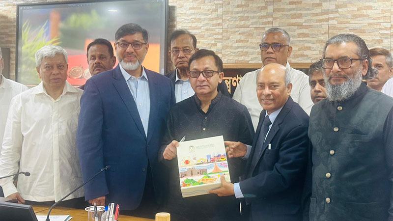 সৌদিতে রফতানি বাড়াতে খাতভিত্তিক পরিকল্পনায় জোর বাণিজ্যমন্ত্রীর