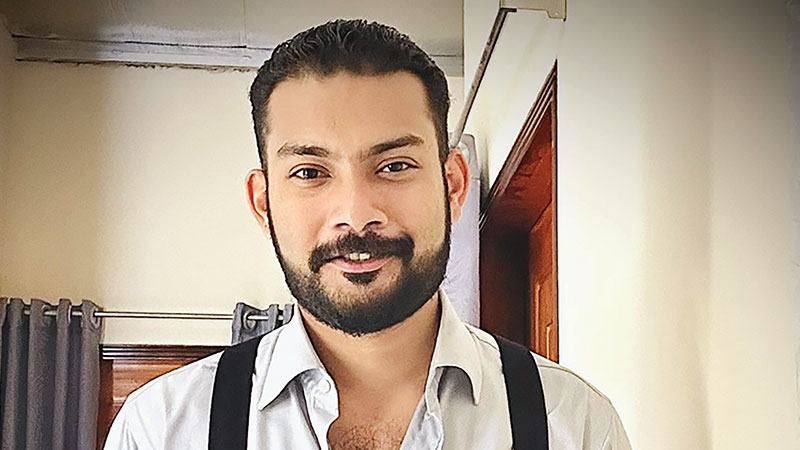 কিছু লোকের ধাওয়ায় তাহসিফ নদীতে ঝাঁপ দেয় আমি পালিয়ে আসি