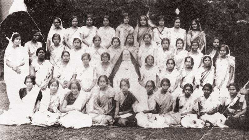 যখন ছাত্রী ছিলাম