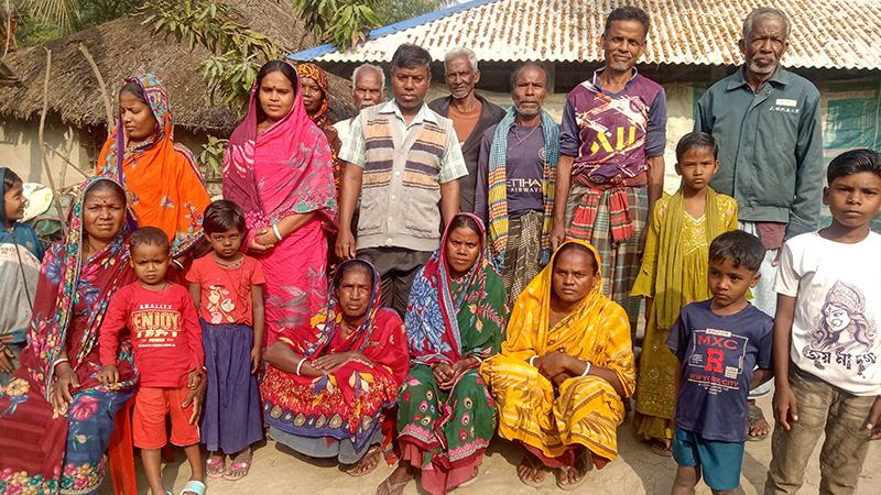 নিজস্ব ভাষা ও সংস্কৃতি হারাতে বসেছে সুন্দরবনের মুন্ডা জনগোষ্ঠী