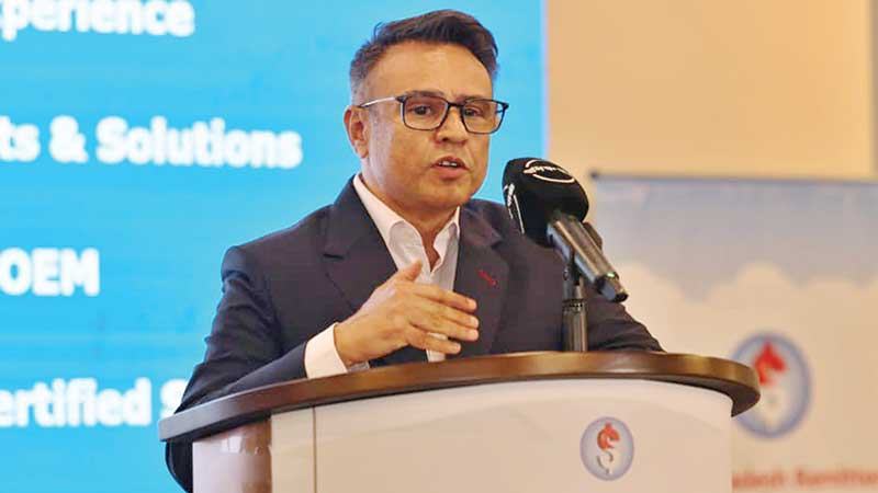 বাংলাদেশের মানুষের সঙ্গে আমাদের সম্পর্কও অত্যন্ত আন্তরিক