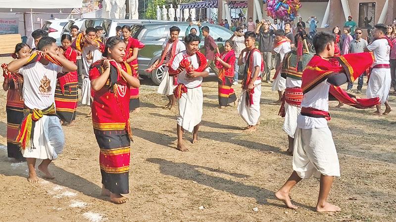 পার্বত্য চট্টগ্রামে বর্ষবরণের উৎসবের অর্থনৈতিক বৈচিত্র্য
