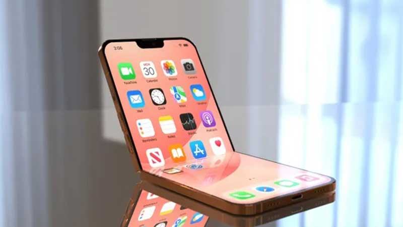 পেছাতে পারে প্রথম ফোল্ডেবল আইফোন উৎপাদন
