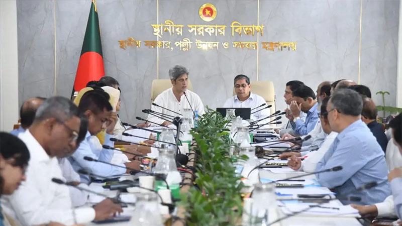 জনগুরুত্বপূর্ণ প্রকল্প দ্রুত বাস্তবায়নের নির্দেশ স্থানীয় সরকার প্রতিমন্ত্রীর