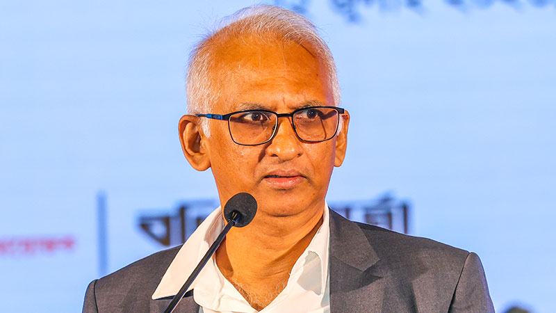 শুধু জ্বালানি নিরাপত্তা নয়, সার্বিক শক্তি ব্যবস্থাপনায় গুরুত্ব দিতে হবে