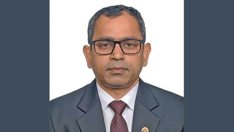 পিএমই বিভাগের প্রায় ৪০ শতাংশ গ্র্যাজুয়েট বিদেশে পড়াশোনা ও চাকরি করছে