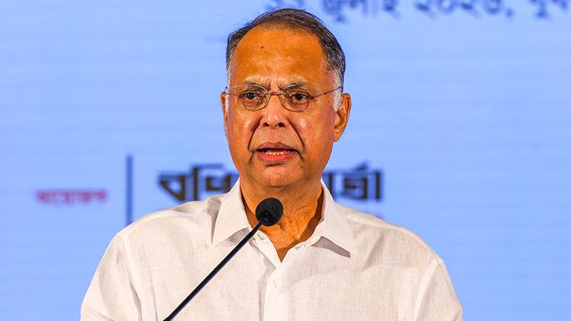 ১০ হাজার মেগাওয়াট সৌরবিদ্যুৎ করতে চাই আগামী পাঁচ বছরে