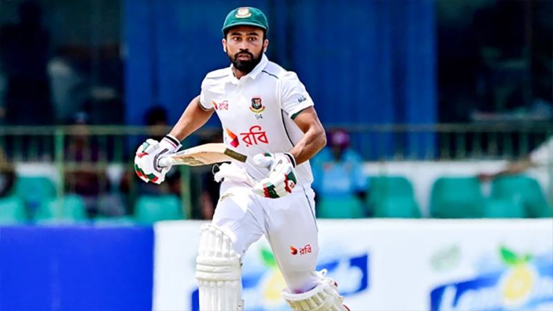 ৮ উইকেটে ২২০ রানে দিন শেষ করল বাংলাদেশ
