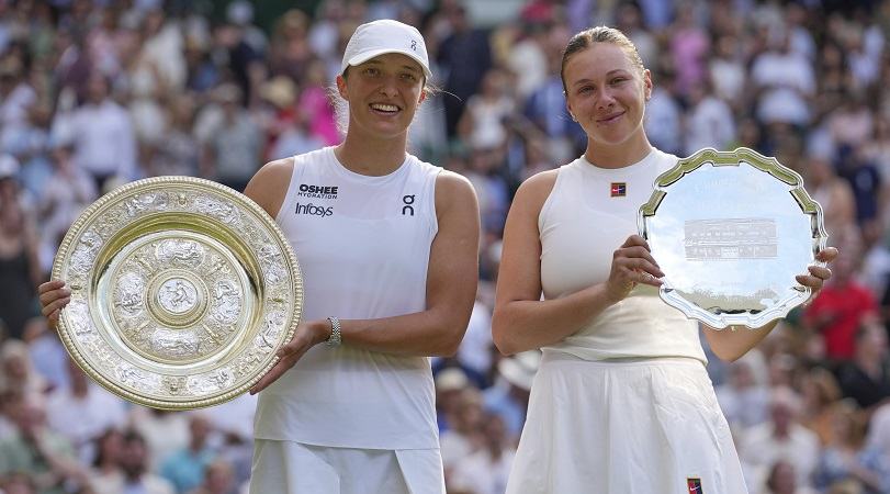 প্রথমবারের মতো উইম্বলডন জিতলেন সিয়ানতেক