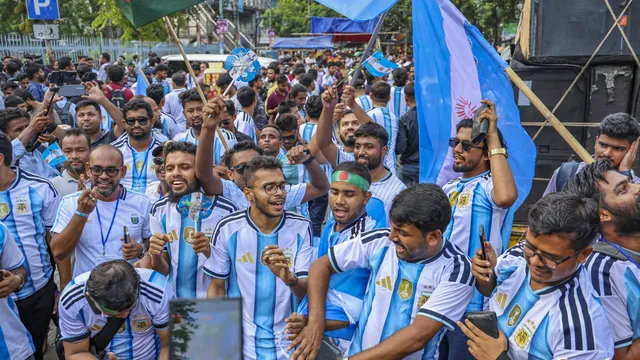 Argentina_Supporter_football_World_Cup_MAS_160626_025