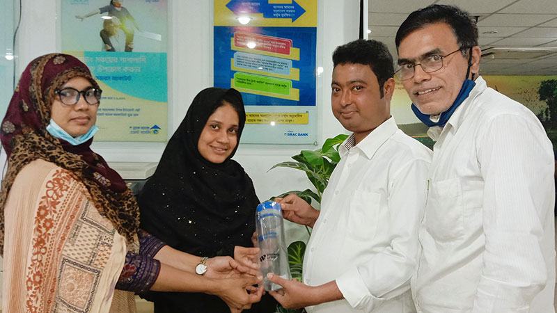 রমজানে ওয়েস্টার্ন ইউনিয়নের রেমিট্যান্স গ্রাহকরা পাচ্ছেন ব্র্যাক ব্যাংকের বিশেষ উপহার