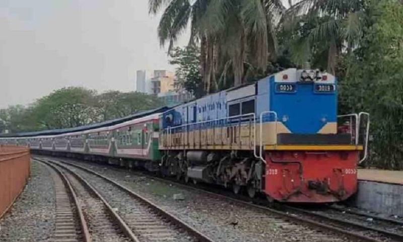ব্রাহ্মণবাড়িয়ায় সুবর্ণ এক্সপ্রেসের ইঞ্জিন বিকল, দেড় ঘণ্টা পর ট্রেন চলাচল স্বাভাবিক