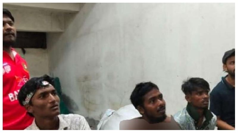 চট্টগ্রামে স্টেডিয়ামে ‘‌জয় বাংলা’ স্লোগান ঘিরে সংঘর্ষে আহত ১০, আটক ৬