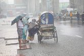 রাজধানীতে তুমুল বৃষ্টি ৩