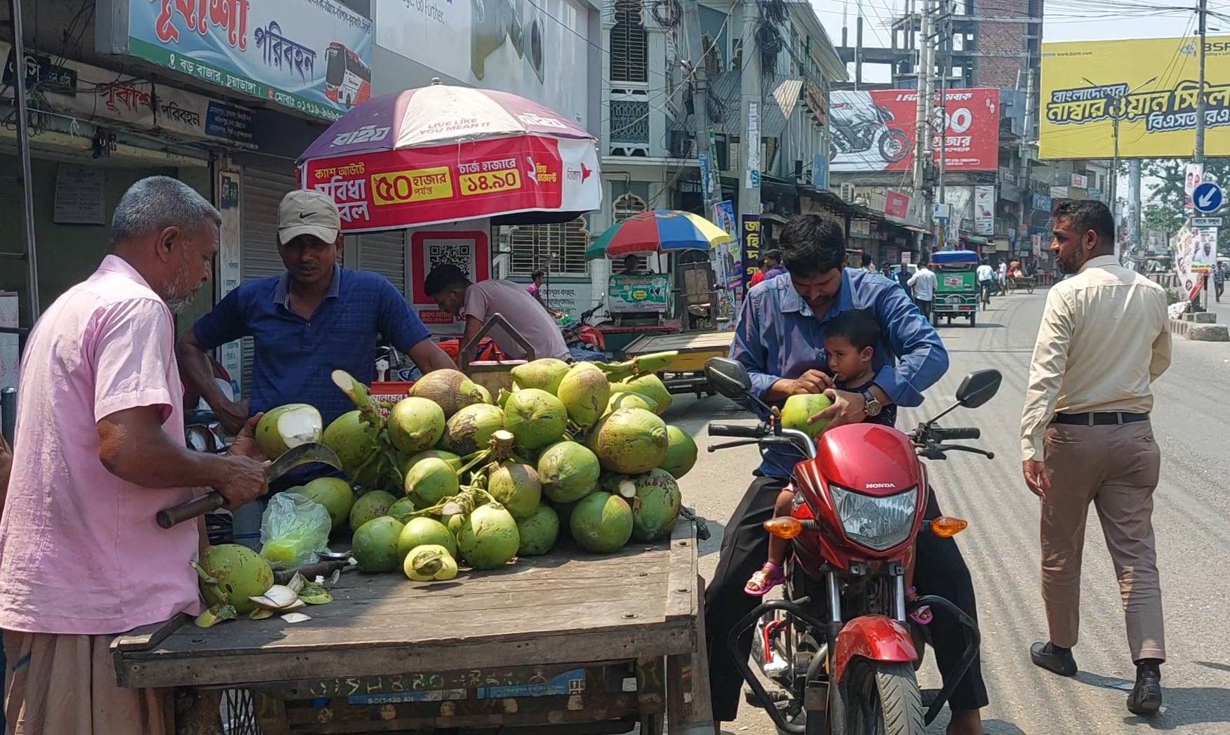 চুয়াডাঙ্গার ওপর দিয়ে বইছে মাঝারি তাপপ্রবাহ, তাপমাত্রা ৪০ ডিগ্রি ছুঁইছুঁই