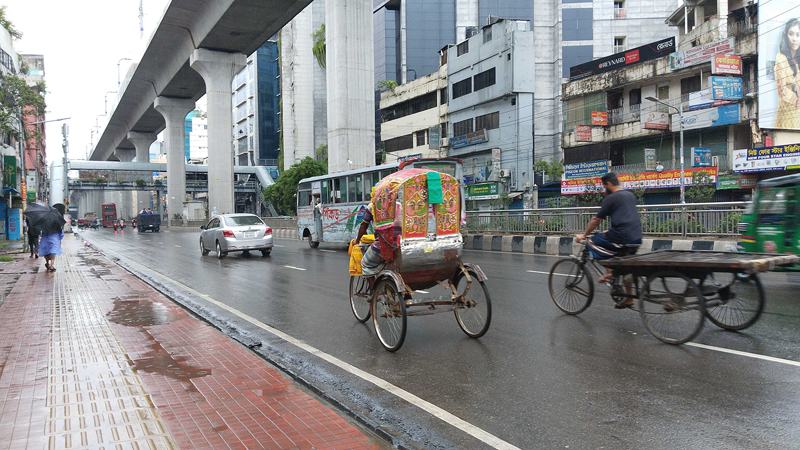 ঢাকার বাতাস আজ ‘সহনীয়’