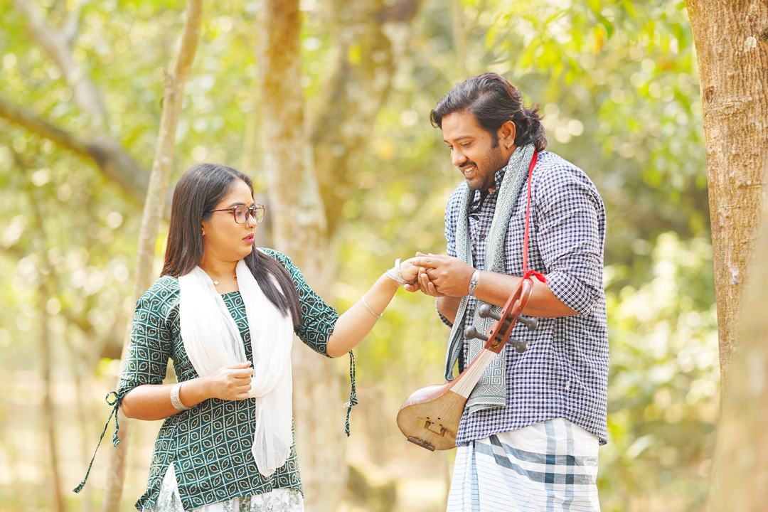 কাল থেকে বৈশাখী টিভিতে ‘ভিলেজ সোসাইটি’