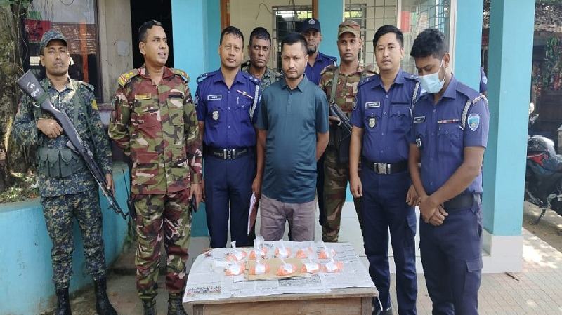 রাঙ্গামাটিতে প্রায় ১০ হাজার পিস ইয়াবাসহ স্বামী-স্ত্রী আটক