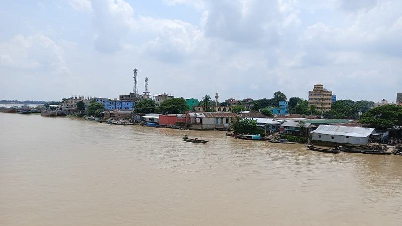 তিতাস নদী ভরাটের অভিযোগে ৩২ জনের বিরুদ্ধে মামলা