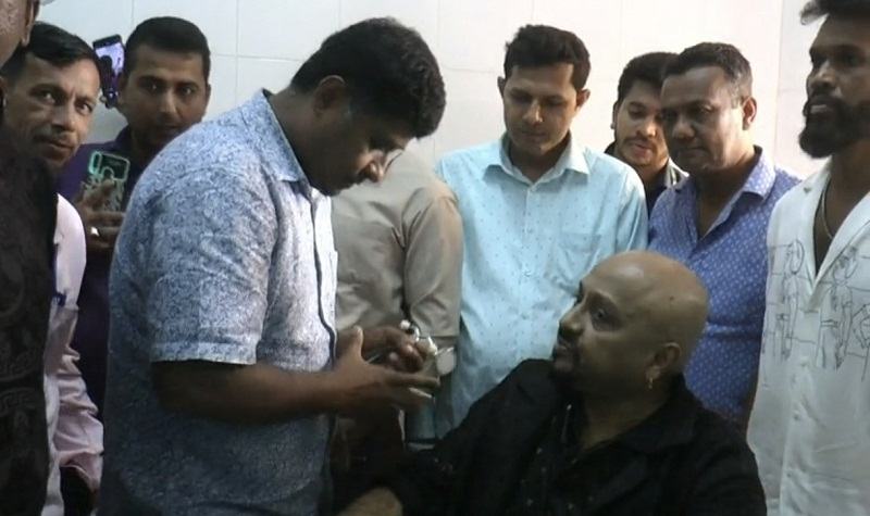 মাদারীপুরে সড়ক দুর্ঘটনায় চিত্রনায়ক রুবেলসহ আহত ৯