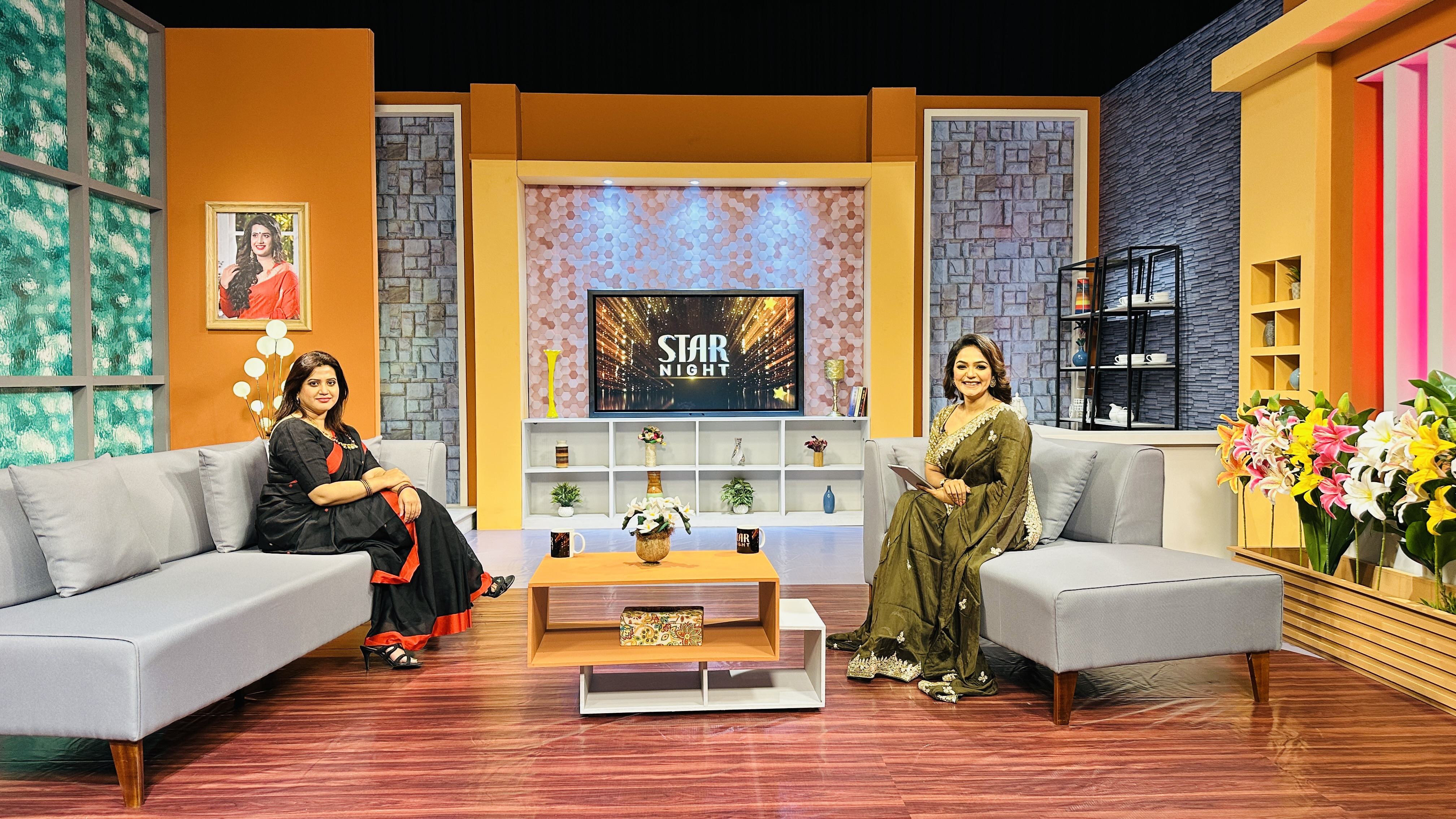 স্টার নাইটে গল্প করবেন ন্যান্সি