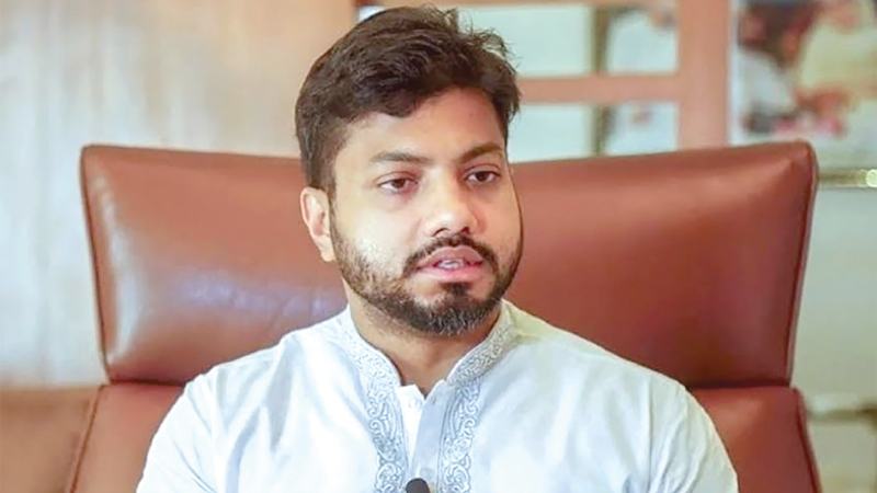 মন্ত্রিসভা থেকে পদত্যাগের নির্দেশ ইশরাকের অস্বীকার