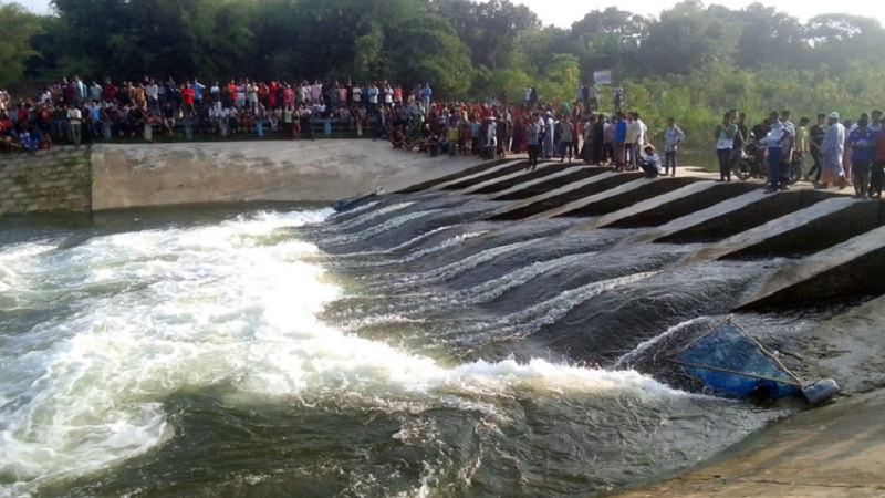 ভৈরব নদে গোসলে নেমে নিখোঁজ দুই যুবক