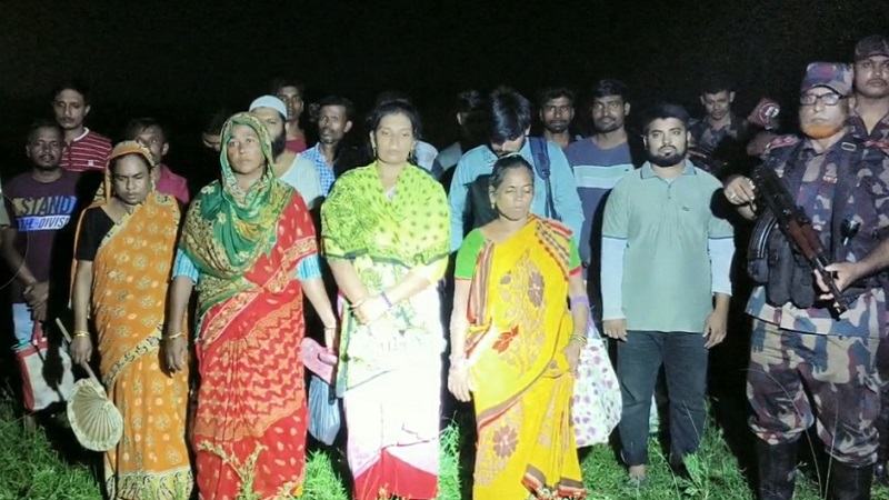 মেহেরপুরে সীমান্ত দিয়ে ১৮ বাংলাদেশীকে ফেরত দিয়েছে বিএসএফ